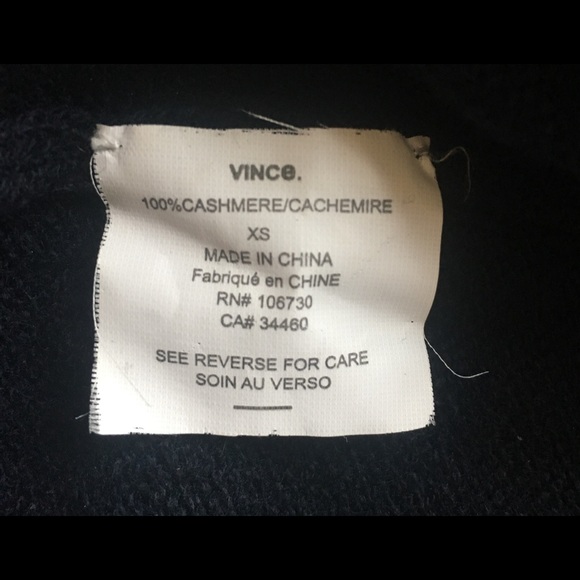 Vince 100% Cashmere Dark Navy Blue Sweater - Picture 6 of 6